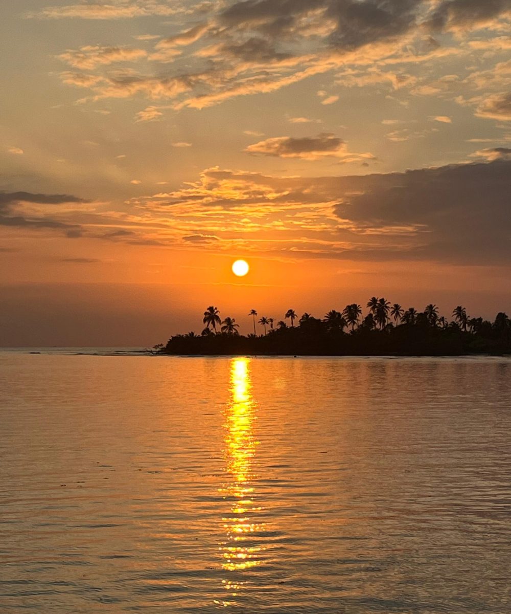 Western Holandeses islands in San Blas, Panama, known for open sea views and pristine tropical landscapes
